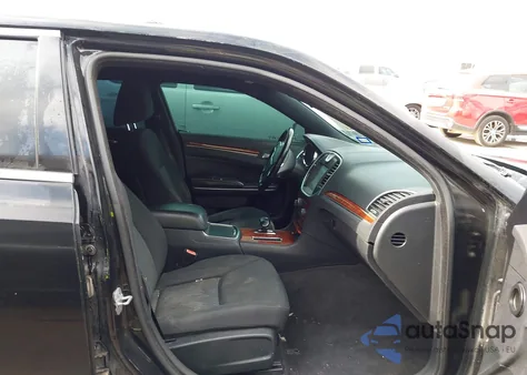 2012 Chrysler 300 из США, поврежденный, VIN 2C3CCAAG0CH202797